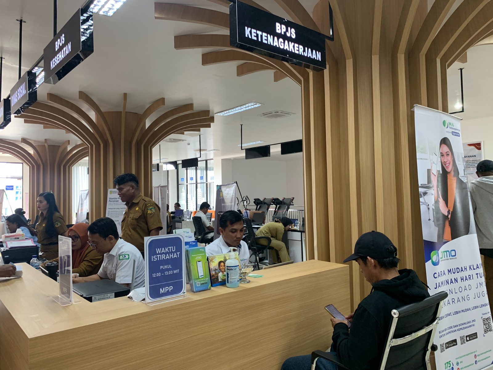 Ruang Konsultasi dan Layanan